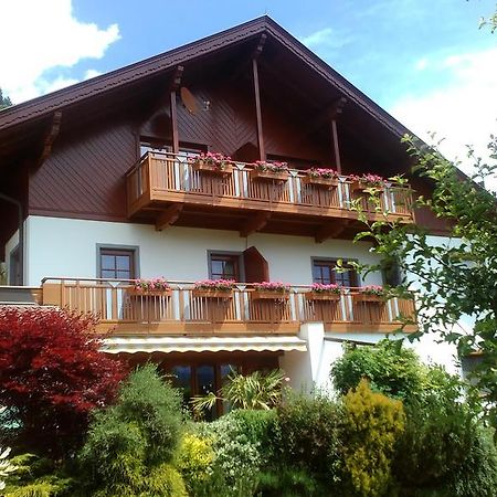 Landhaus Gailer เทรฟเฟน ภายนอก รูปภาพ